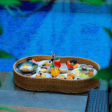 Swiss-Belexpress Kuta Legian Hotel Kültér fotó