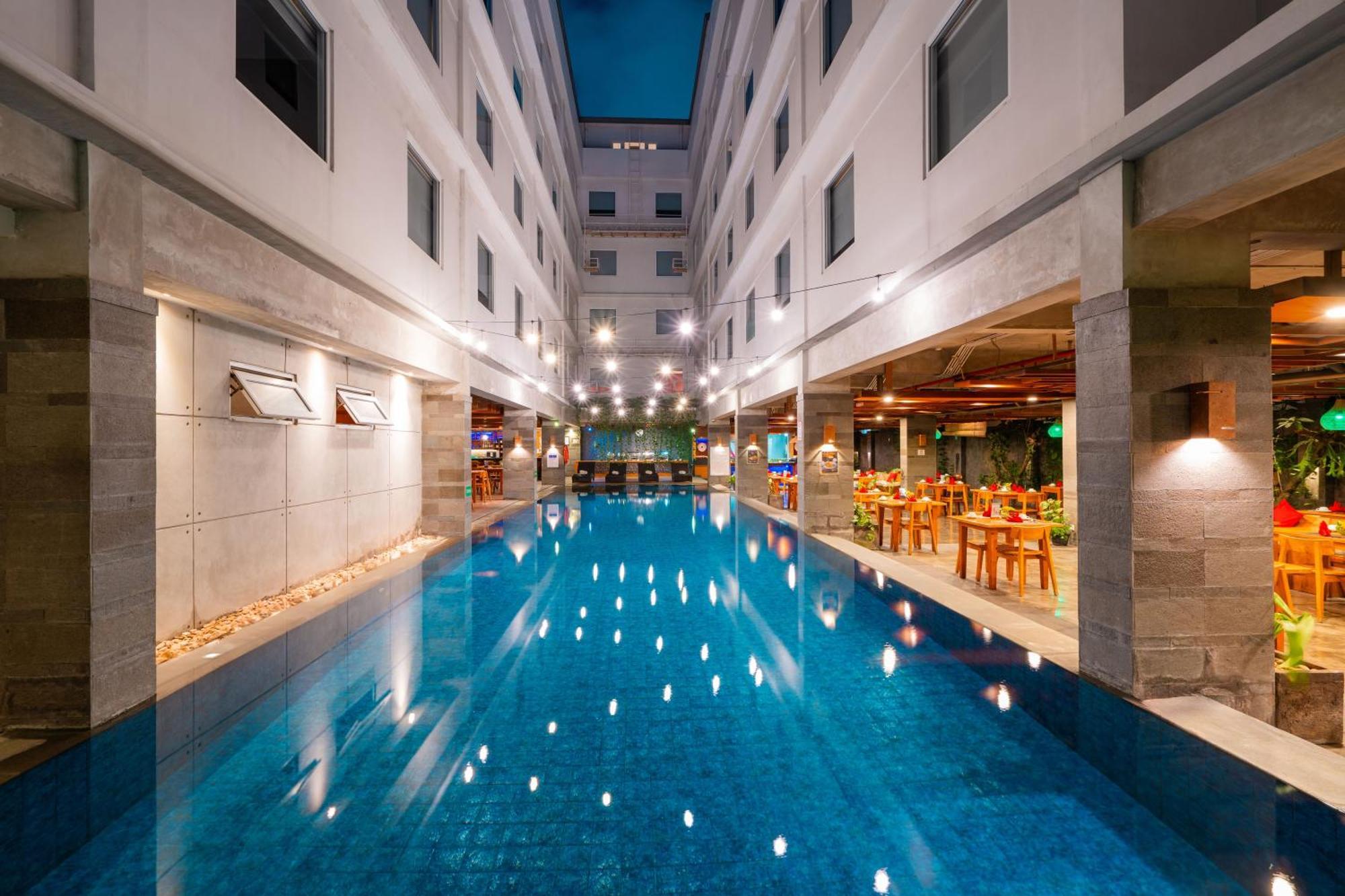 Swiss-Belexpress Kuta Legian Hotel Kültér fotó