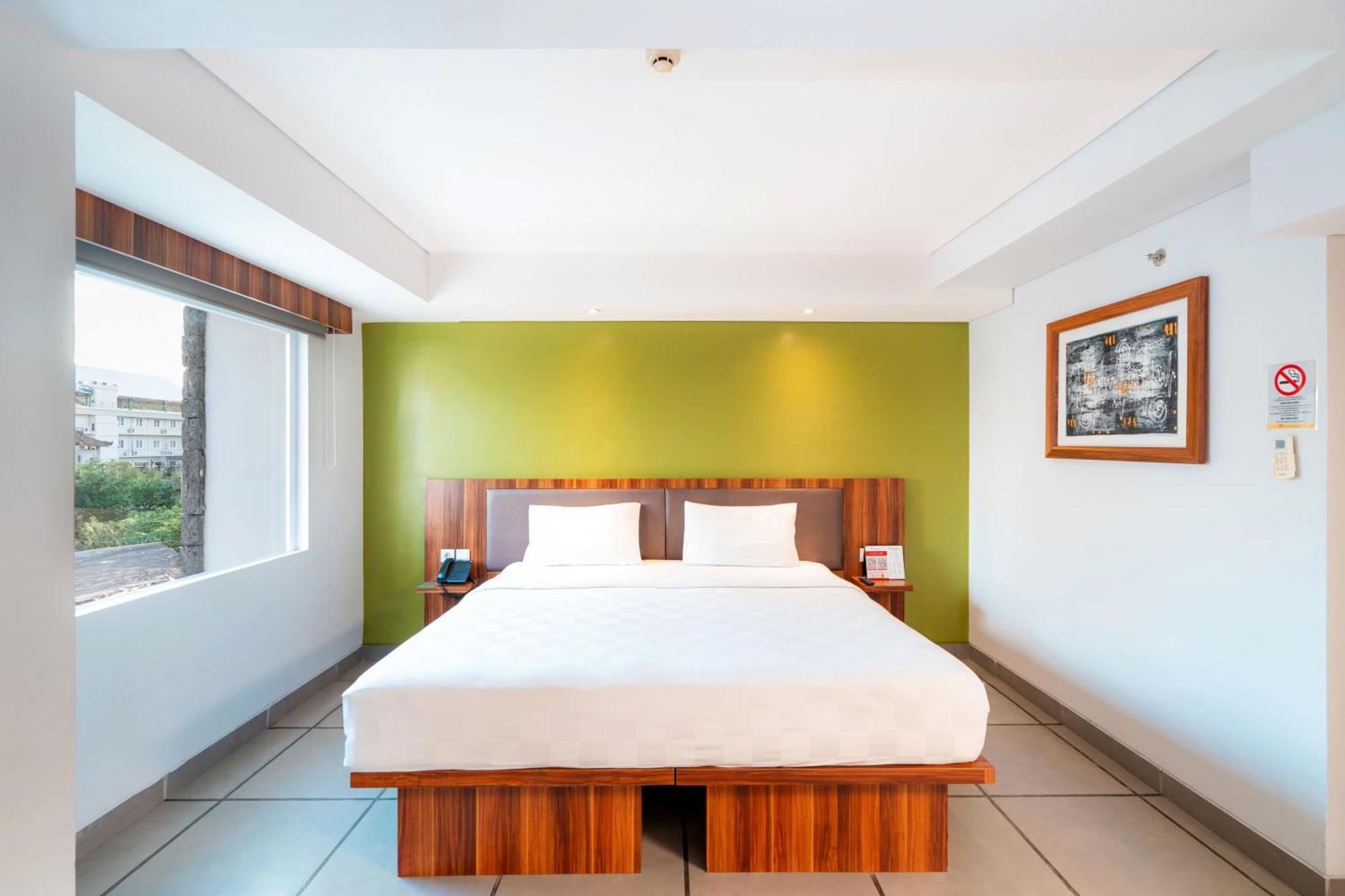 Swiss-Belexpress Kuta Legian Hotel Kültér fotó